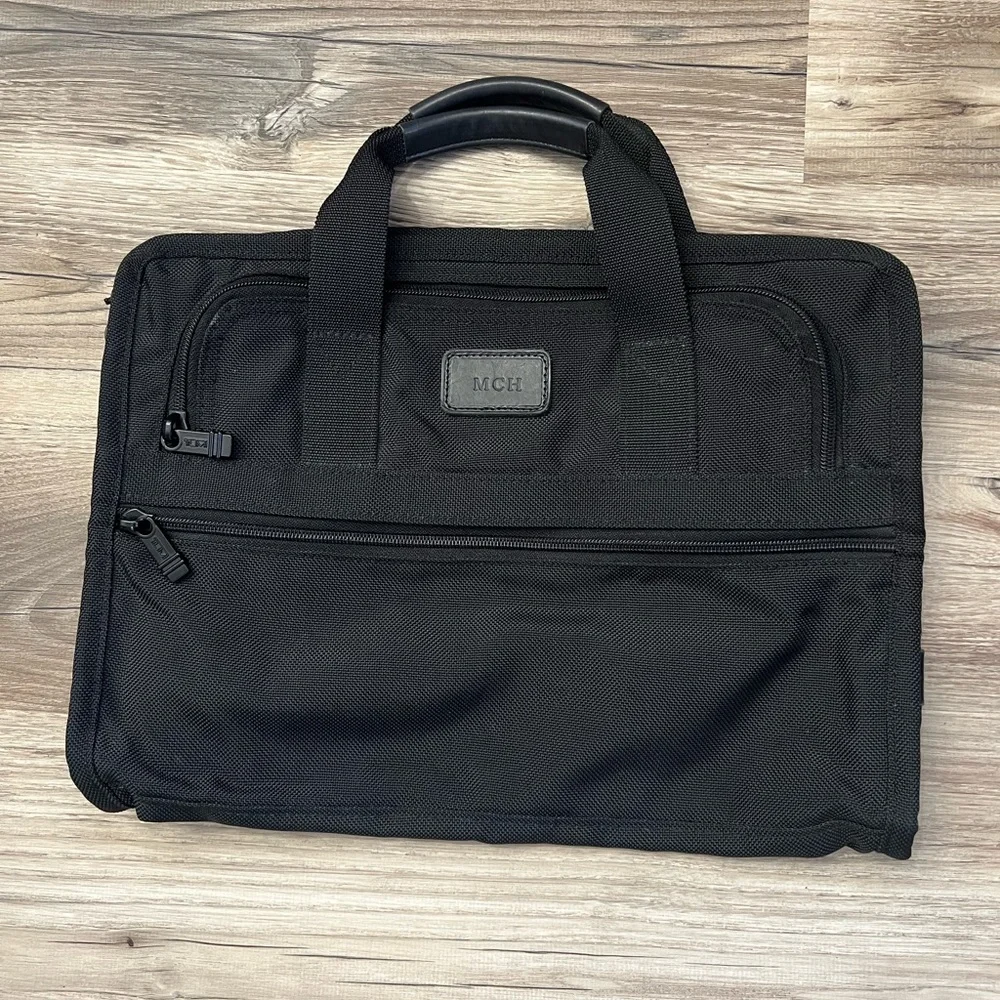 Tumi vintage slim